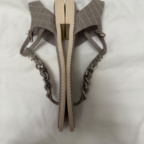 Chanel Thong Sandals - Picture 2 of 6